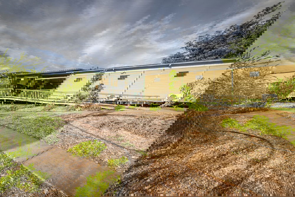 Victoria Accommodation Village
