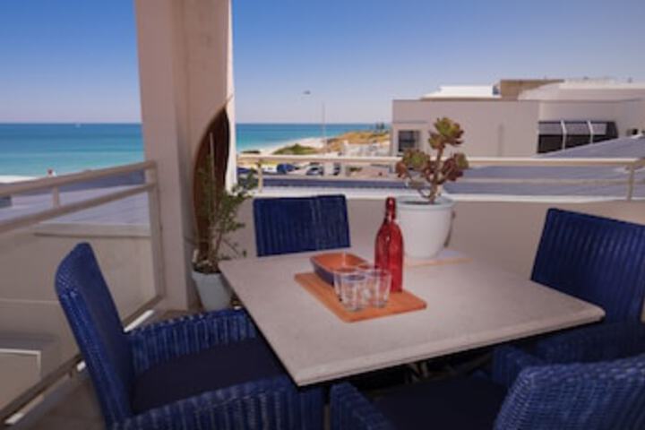 Cottesloe Blue Apartment