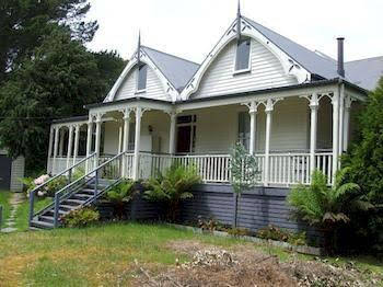 Macquarie Heads TAS Dentist Find