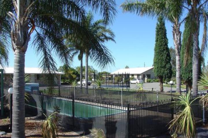 Palm Valley Motel