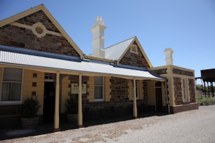 Burra Railway Station Bed  Breakfast