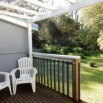 2 / 9 Donlan Rd Delightful Donlan