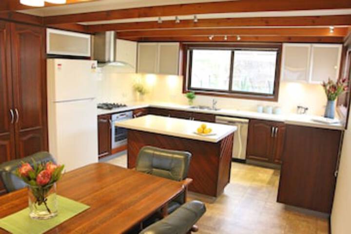 Elegant Style Bay of Fires