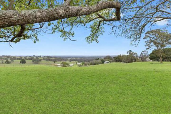 Paperbark Cottage Mowbray Park Farm