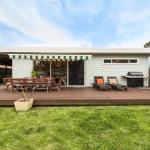 Callala Dreaming mid century beach house