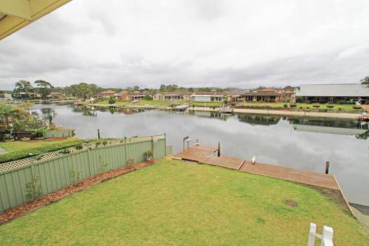 Cockatoo House