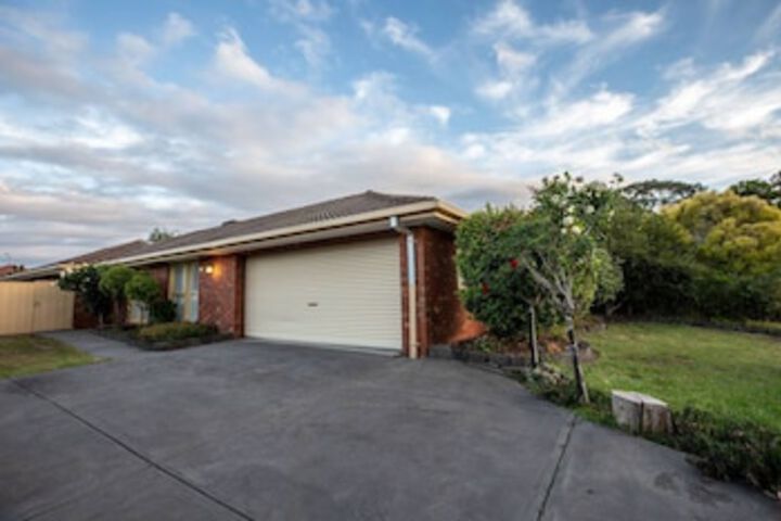 Quiet  Peaceful 3bed2bath Home keilor Downs