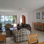 DAVIES STREET 3 / 14 MOLLYMOOK