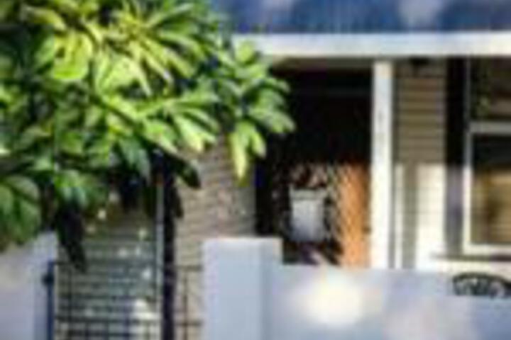 Heathers Mica Cottage