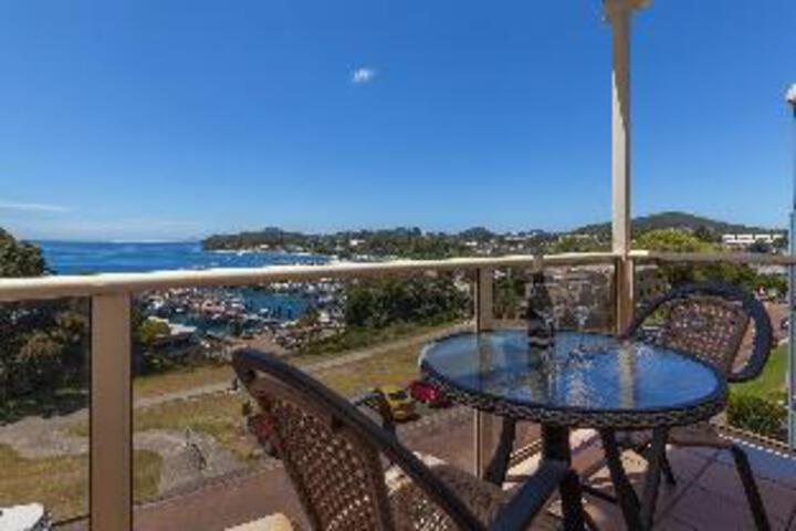 2 Bedroom Apartment Laman Lodge Unit 5
