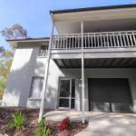 Blackbutt Family Loft Townhouse