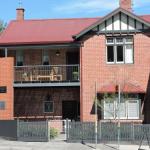 McKenzie House