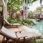 160 SEA TEMPLE SWIMOUT APT