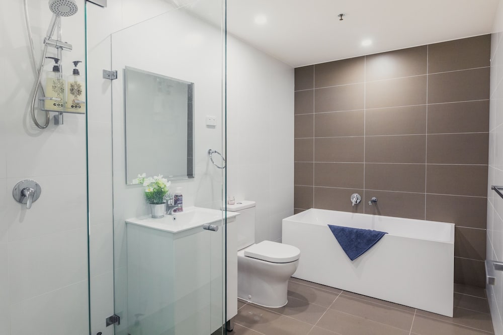 mascot apartment