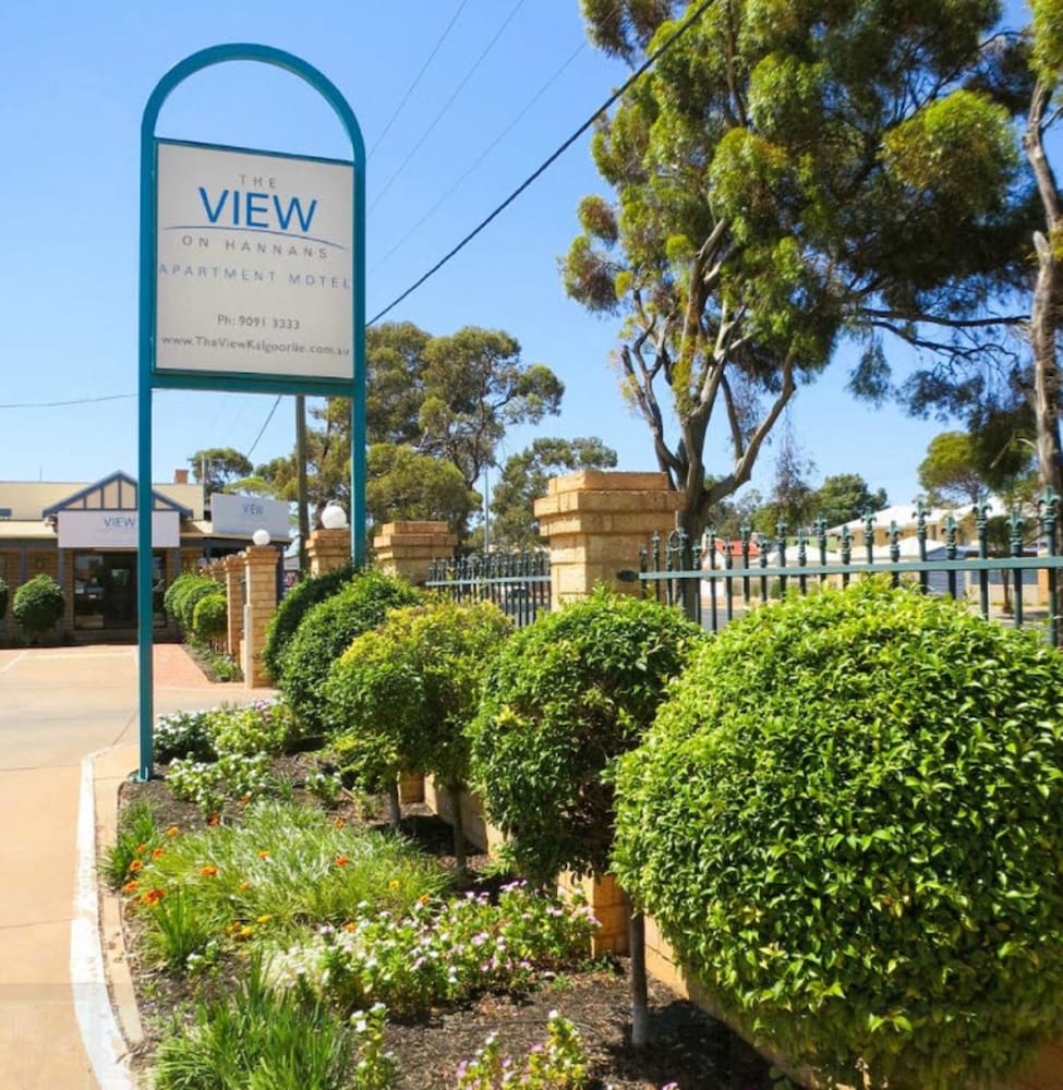 The View On Hannans