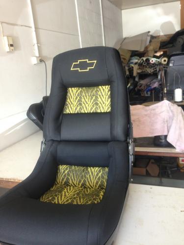 J & R Scotts Car Upholstery - Dentist Find 2