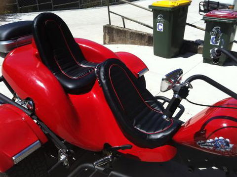 J & R Scotts Car Upholstery - Dentist Find 4