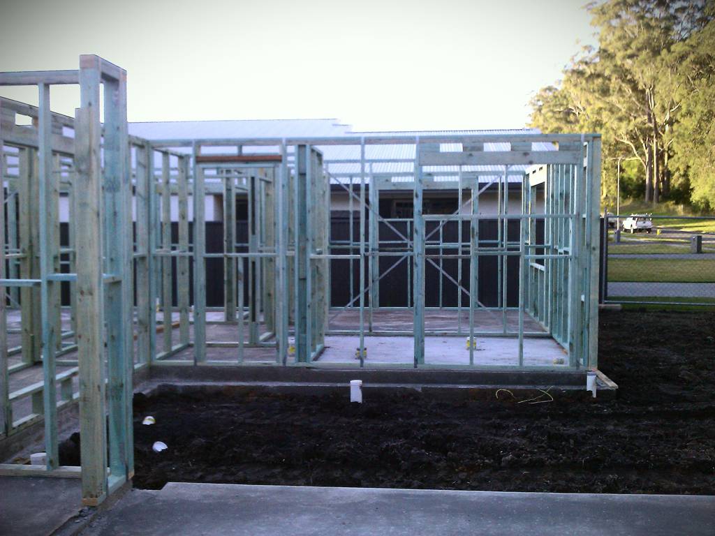Hi Tech Frame  Truss