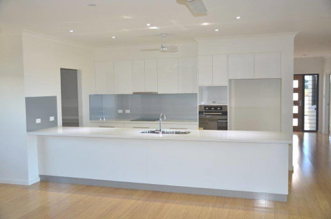 Designer Kitchens - Dentist Find 2
