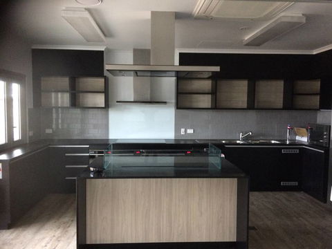 Brett’s Better Kitchens - Dentist Find 3