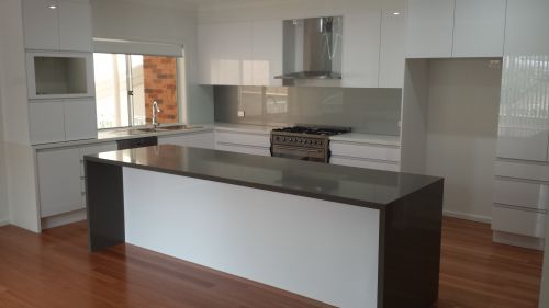 A  Z Kitchens