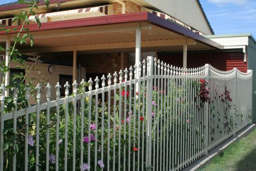 Homestead Fencing