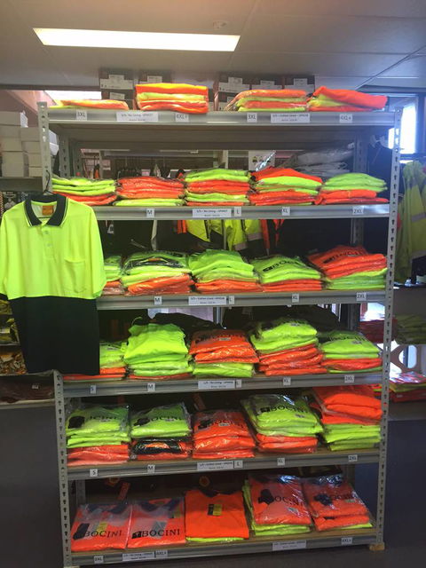 Twin Rivers Workwear & Uniforms - Dentist Find 2