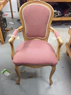 Hunter Upholstery - Dentist Find 4