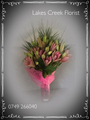 Lakes Creek Florist - Dentist Find 19