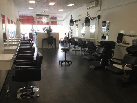 Rachael’s Hair Studio - Dentist Find 0