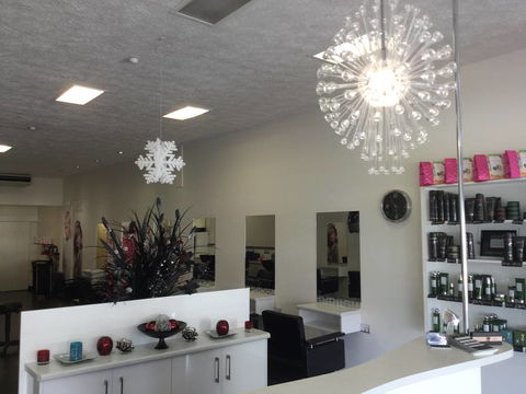 Rachael’s Hair Studio - Dentist Find 1