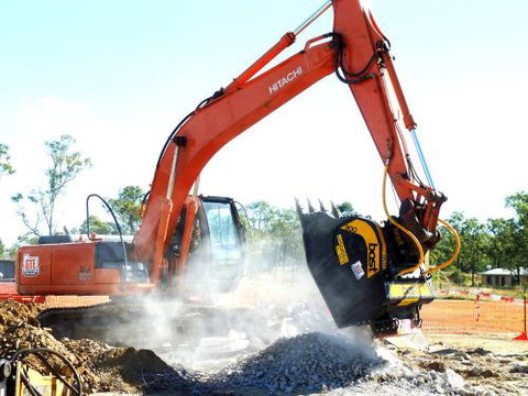 Greg Thompson Earthmoving - Dentist Find 3
