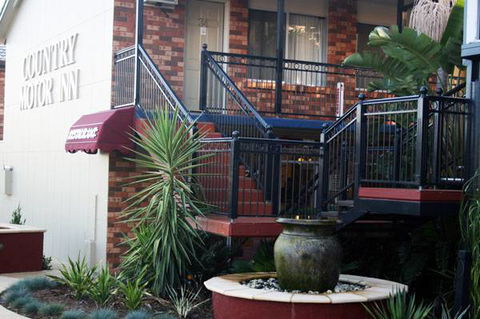Central West Gates & Fencing - Dentist Find 3