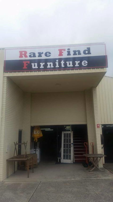 Rare Find Furniture - Dentist Find 4