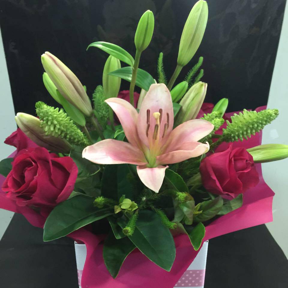 Hot Poppyz Florist