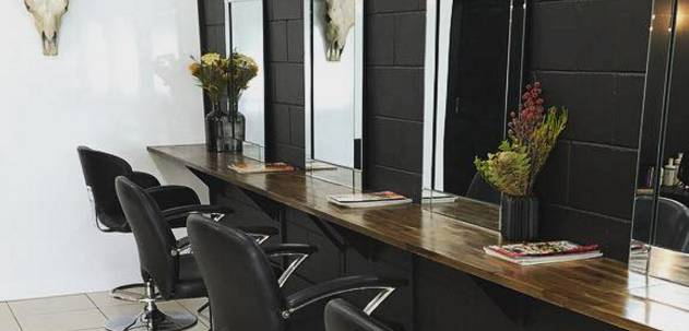 Dunn Co hair studio