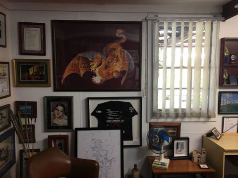 Russell’s Custom Framing - Dentist Find 3