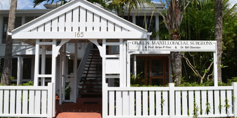 Cairns Oral Surgery - Dentists Australia 1