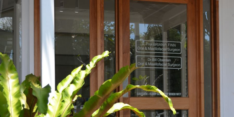 Cairns Oral Surgery - Dentists Australia 5