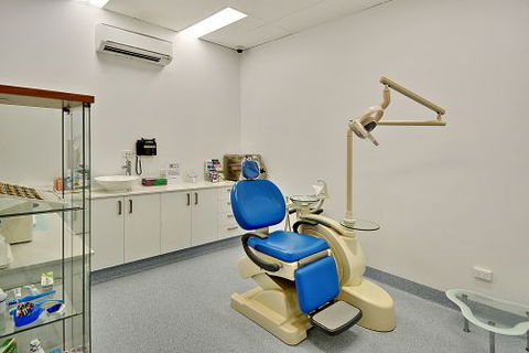 Advance Oral Denture Clinic - Dentist Find 3