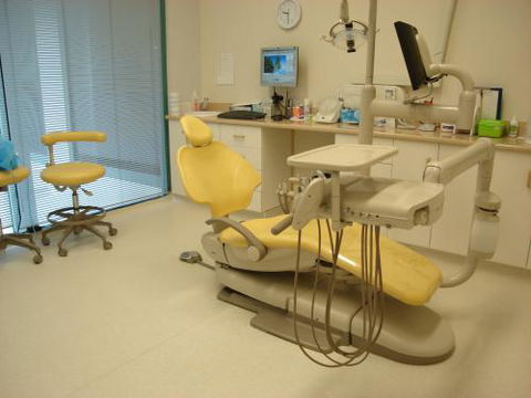 Kanwal Dental - Dentist Find 12