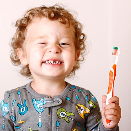 Vivid Smiles - Dentist Find 1