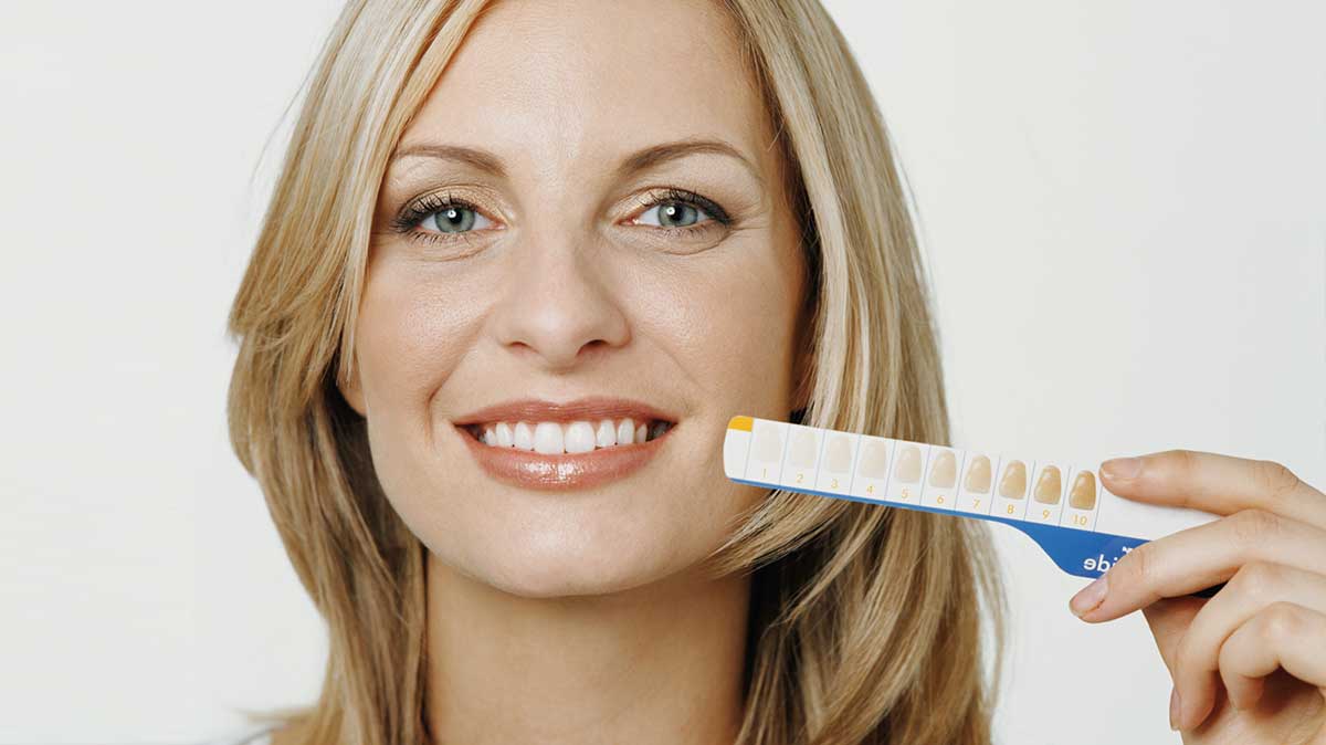 Gary  Jenny Saunders Denture Clinics